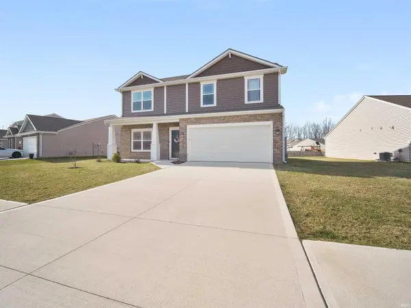 1587 Copper Mine Passage, Fort Wayne, IN 46845-0128