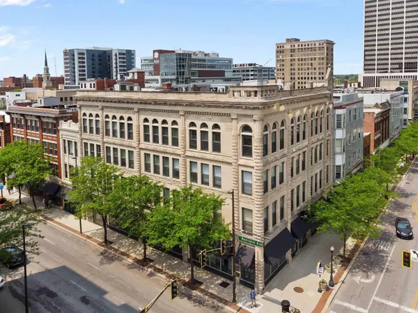 112 W Washington BLVD #318, Fort Wayne, IN 46802-3032