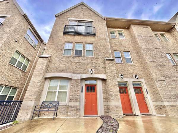 54639 Burdette ST, South Bend, IN 46637-5539