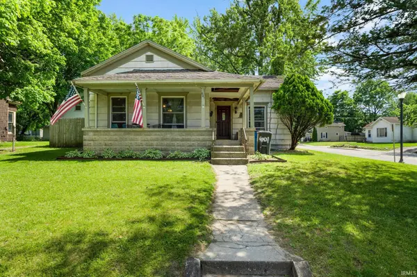 601 E 3rd ST, Mishawaka, IN 46544-2240