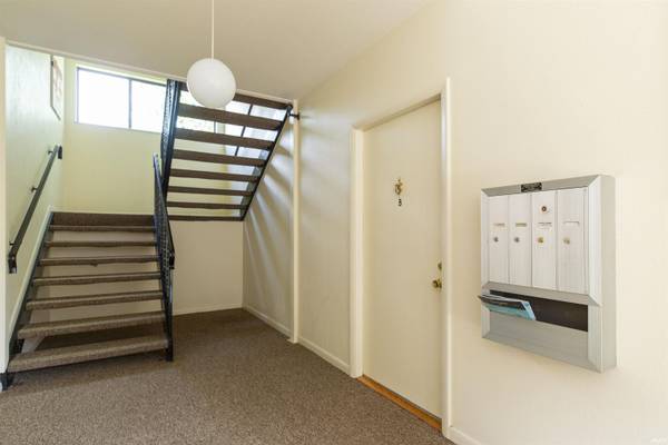 1927 New London CT #2, South Bend, IN 46637-5456