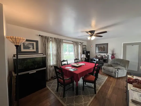 1033 N County Line RD, Michigan City, IN 46360