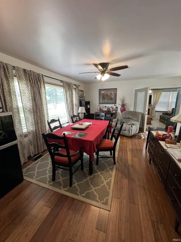 1033 N County Line RD, Michigan City, IN 46360