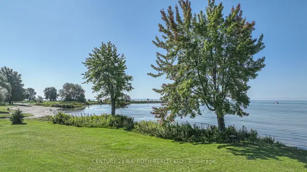3 Paradise BLVD #6, Ramara, ON L0K 1B0