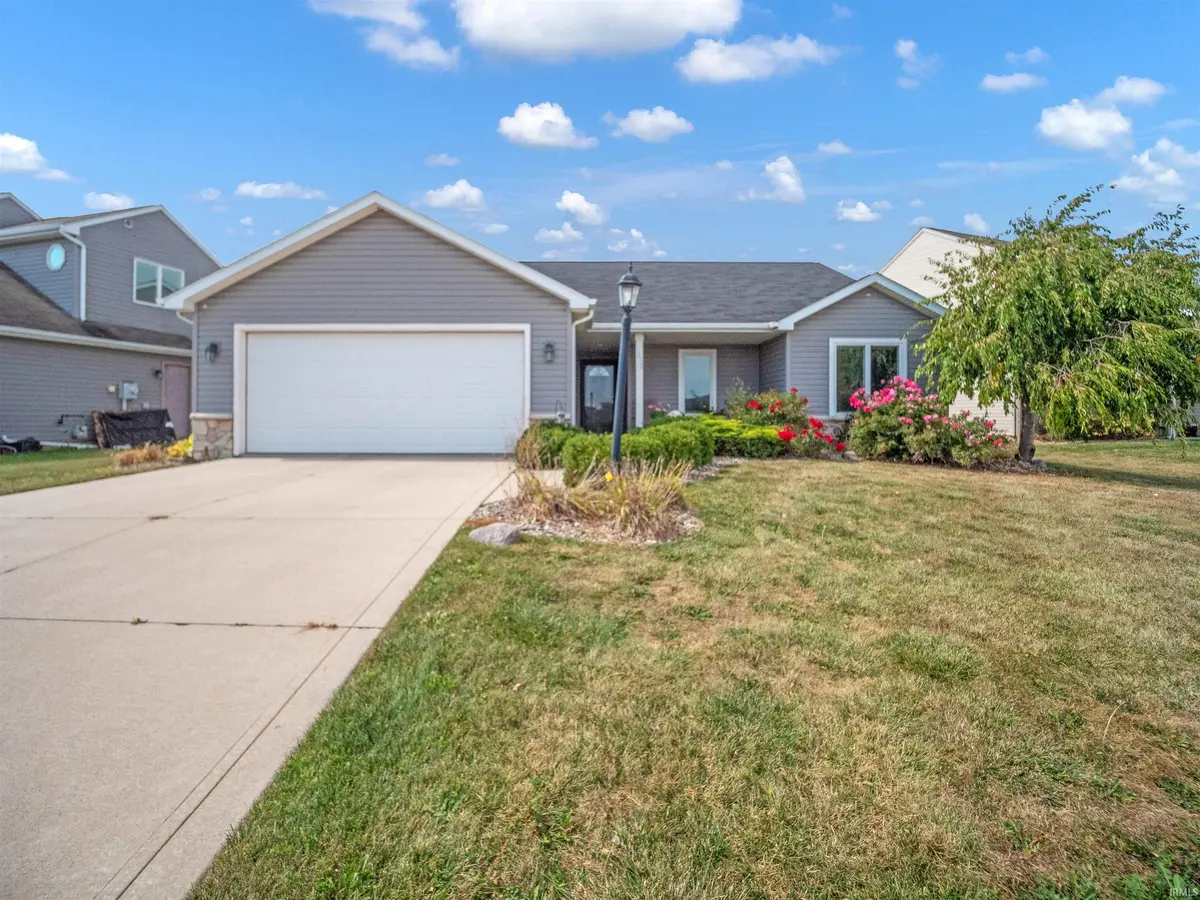 332 River Rock PASS, Fort Wayne, IN 46814