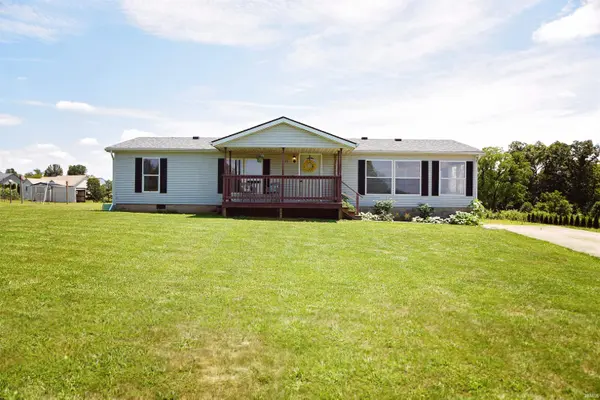 23 Fleetwood Addition RD,  Bedford,  IN 47421