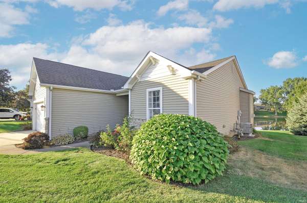 5836 Cottage CIR, Granger, IN 46530