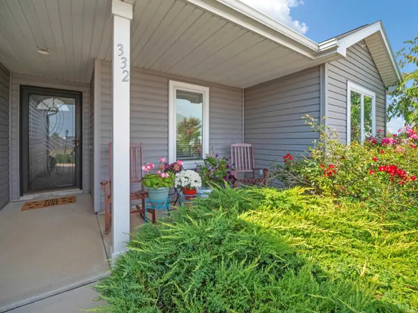 332 River Rock PASS, Fort Wayne, IN 46814