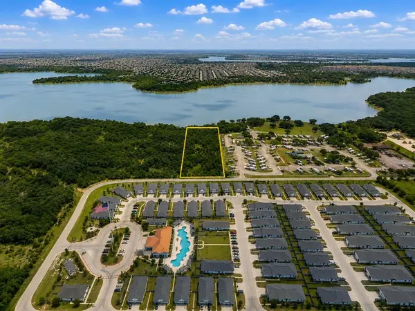 640 LLOYDS Road #6, Little Elm, TX 75068