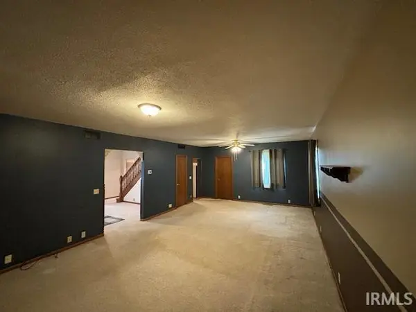 320 N Jefferson ST, Brook, IN 47922
