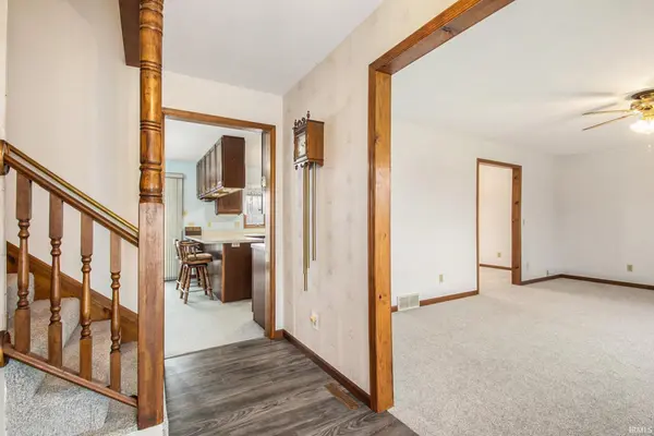 25248 Aqua DR, Elkhart, IN 46514