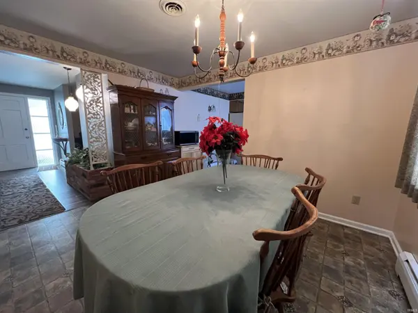 3638 Cardinal LN, Fort Wayne, IN 46815-5840