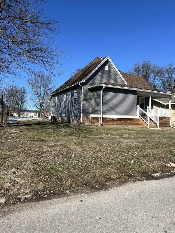 118 West 5th ST, Bicknell, IN 47512