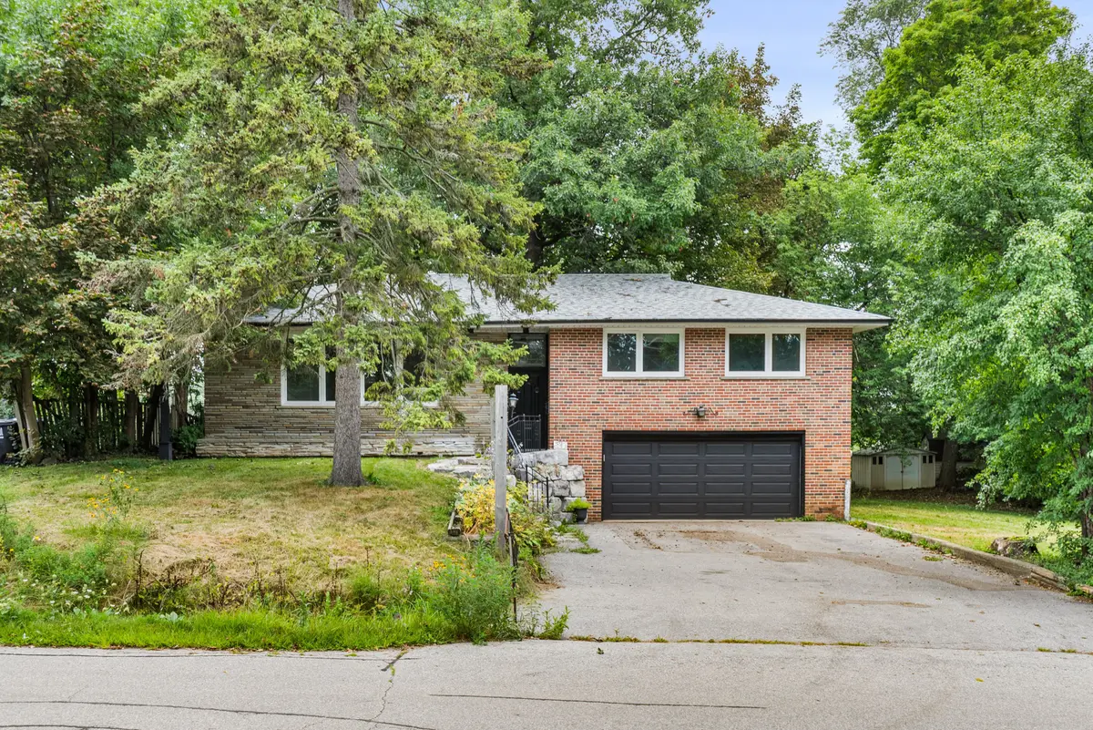 541 Rouge Hills DR, Toronto E10, ON M1C 2Z9