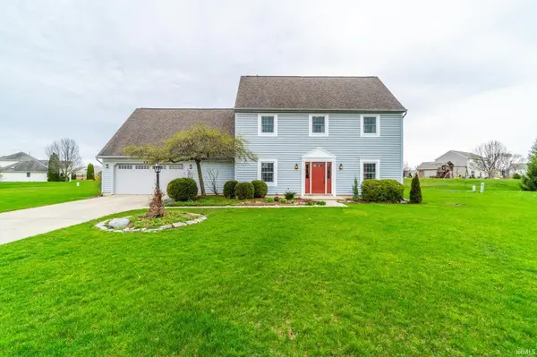 2819 Golden Fields CT, Fort Wayne, IN 46818
