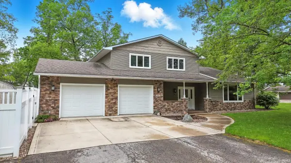 2882 E Hickory LN,  Columbia City,  IN 46725-8625