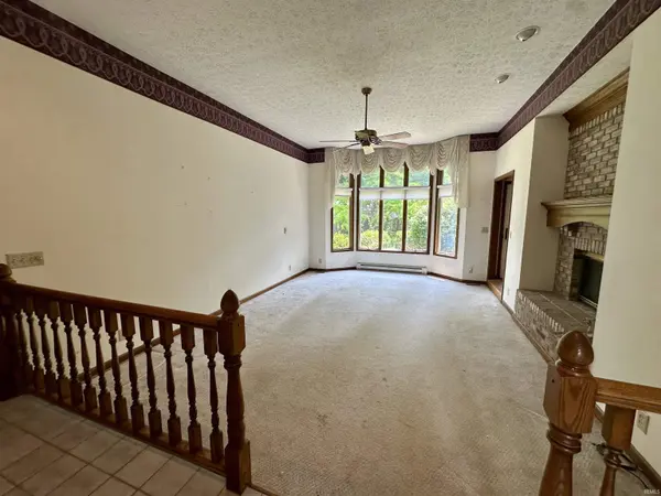 1215 Brick N Wood DR, Lafayette, IN 47990