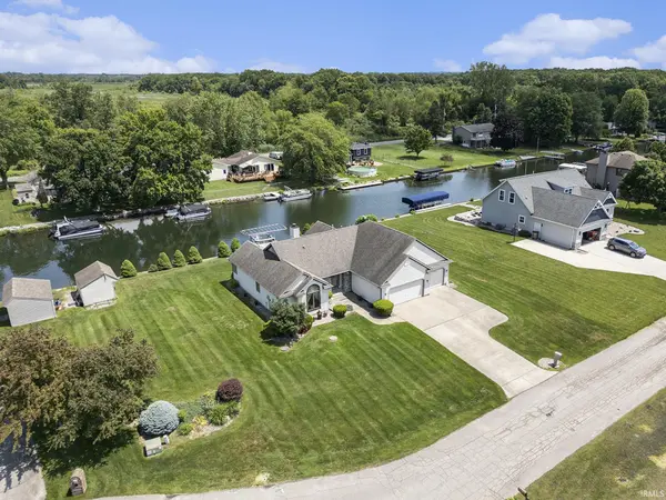 51172 Channel CT, Elkhart, IN 46514