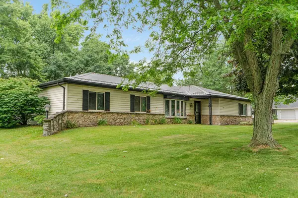 1000 W Toledo ST, Fremont, IN 46737