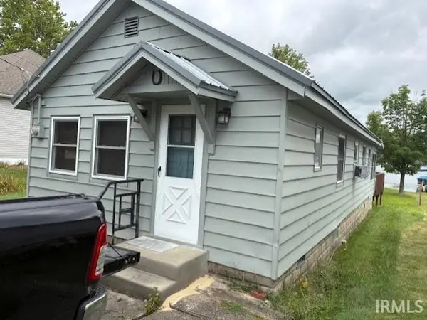 1719 E Bair RD, Columbia City, IN 46725