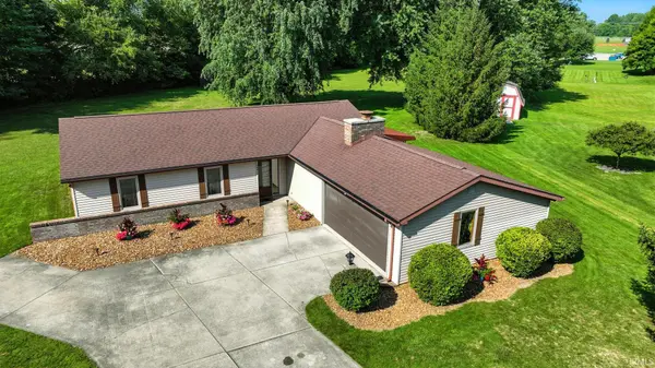 14915 Gemini DR, Huntertown, IN 46748-9701