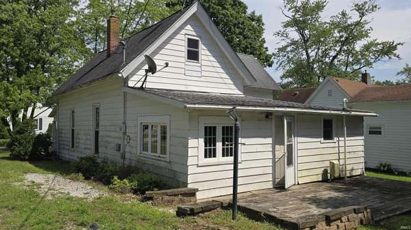 230 S High ST, Jamestown, IN 46147-8873