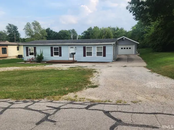614 E South ST,  Albion,  IN 46701