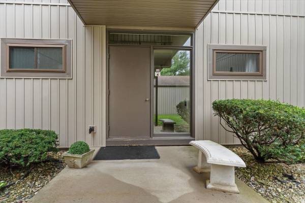 2017 Waterview CT #D, South Bend, IN 46637