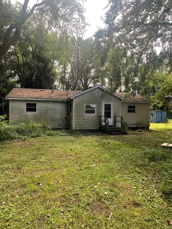 3488 E 1050 North RD, Demotte, IN 46310