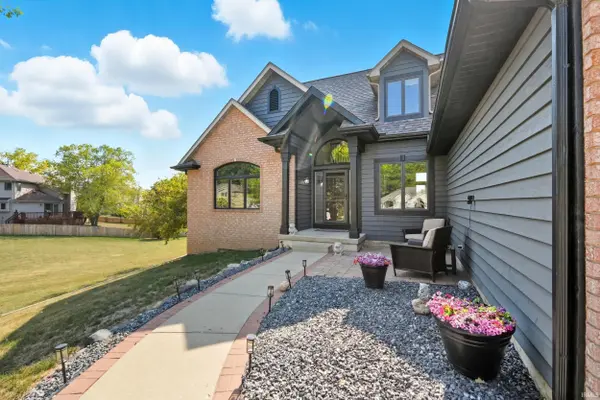 5818 Chase Creek CT, Fort Wayne, IN 46804