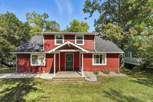 2161 E Crampton RD, Columbia City, IN 46725-8980