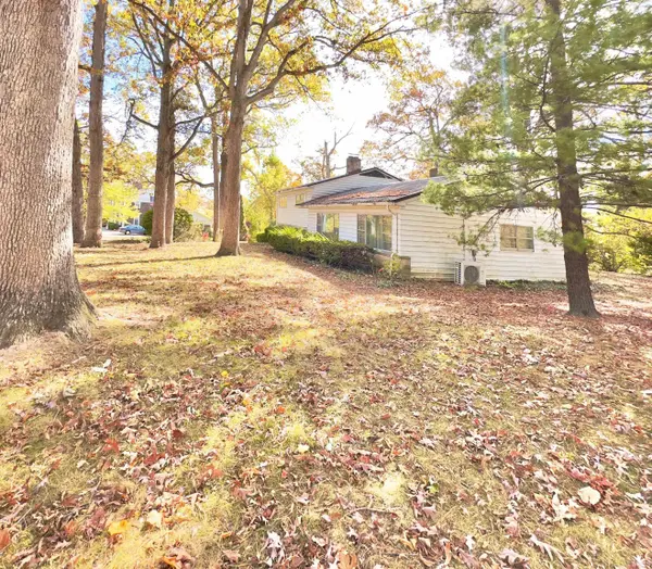 208 Southridge RD, Fort Wayne, IN 46825