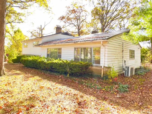 208 Southridge RD, Fort Wayne, IN 46825