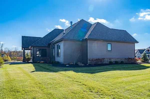 16570 Chilton CV, Huntertown, IN 46748