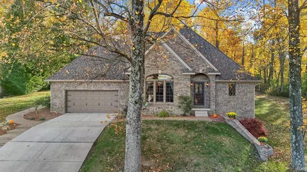 209 River DR, Bloomfield, IN 47424-1000