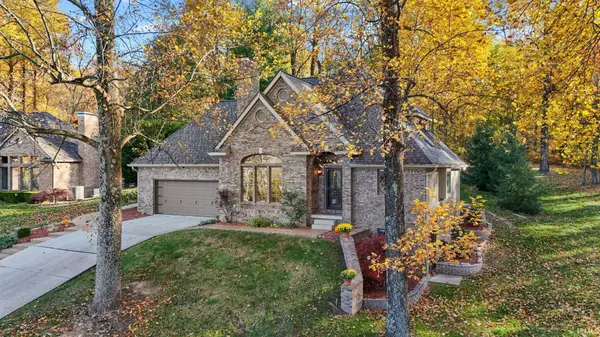 209 River DR, Bloomfield, IN 47424-1000