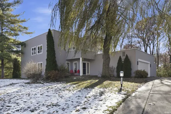 6433 Sheffield CV, Fort Wayne, IN 46804