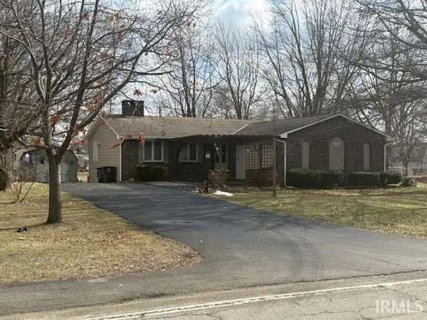 7407 Baer RD, Fort Wayne, IN 46809