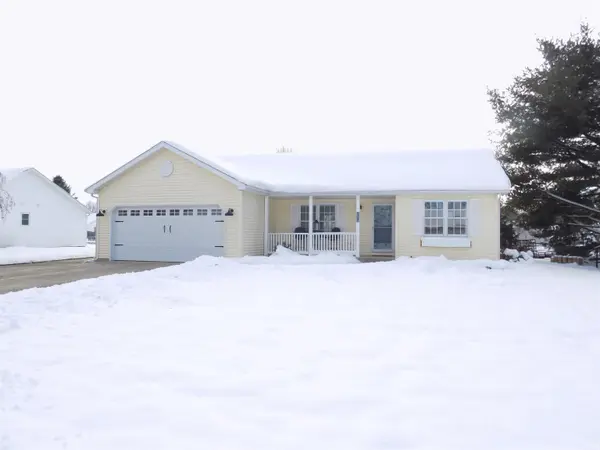30814 Oakbrook DR,  Granger,  IN 46530