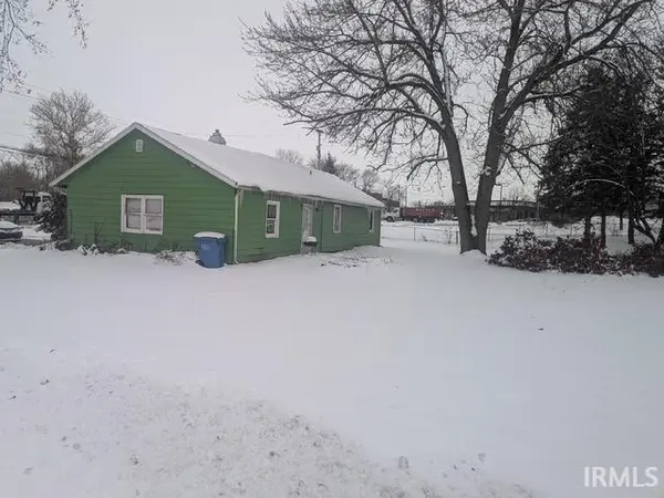 217 E Whitley ST, Churubusco, IN 46723