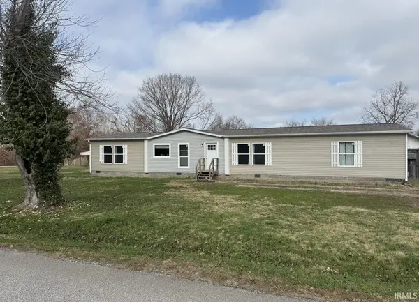 208 W Boone ST, Gentryville, IN 47537