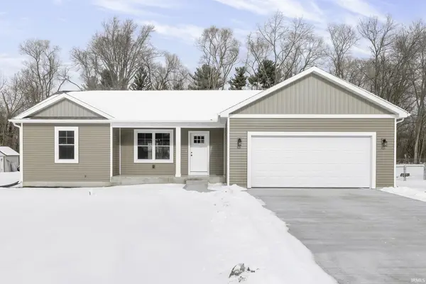 30715 Mary Don LN, Elkhart, IN 46517