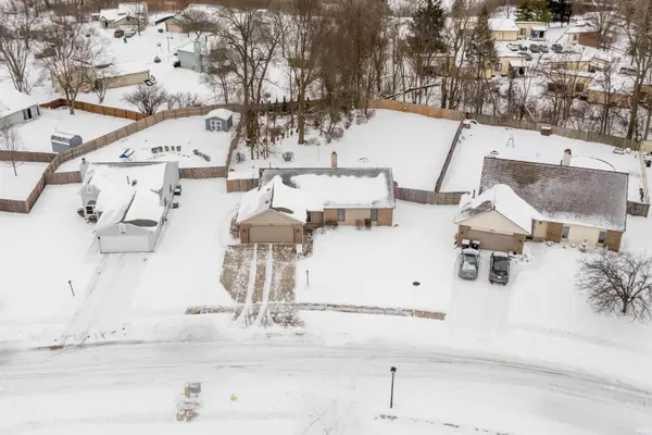 5401 Welsh Glen RUN, Fort Wayne, IN 46804-8015