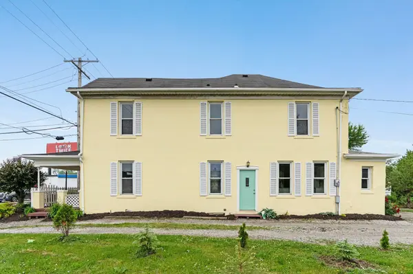 3229 Lima RD, Fort Wayne, IN 46805