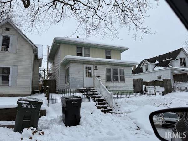 922 Milton ST, South Bend, IN 46613
