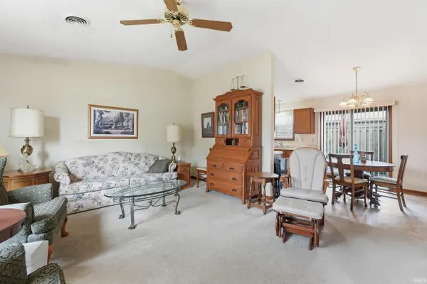1554 E Kammerer RD, Kendallville, IN 46755-2958