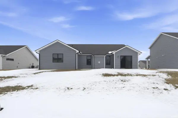 1372 Marsh Deer RUN, Huntertown, IN 46748