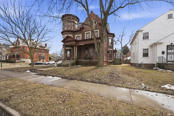 301 W Creighton AVE, Fort Wayne, IN 46807