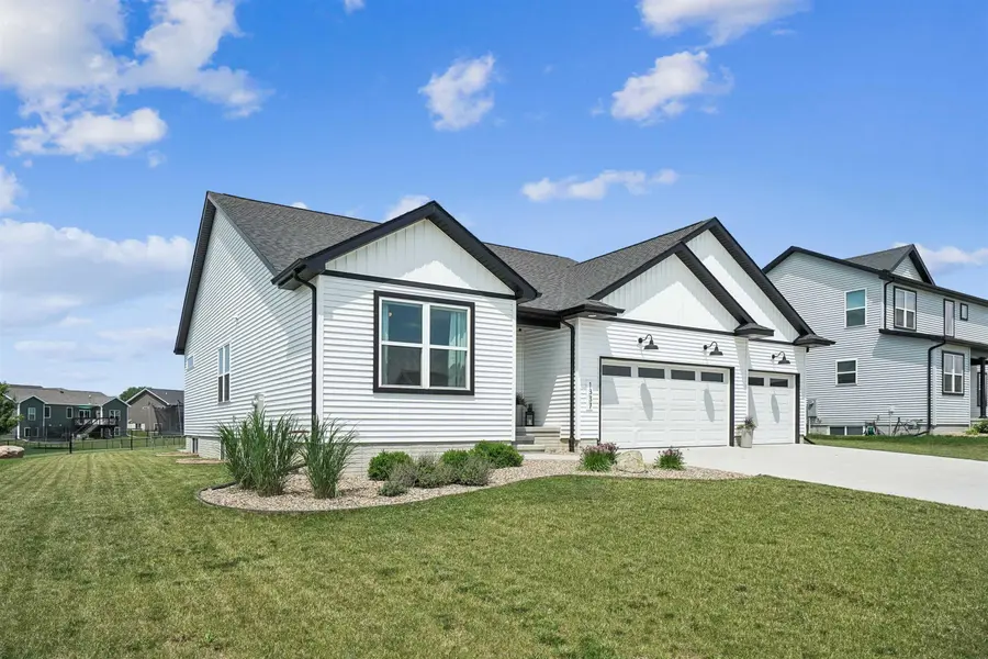 1337 Partridge LN, Waterloo, IA 50701