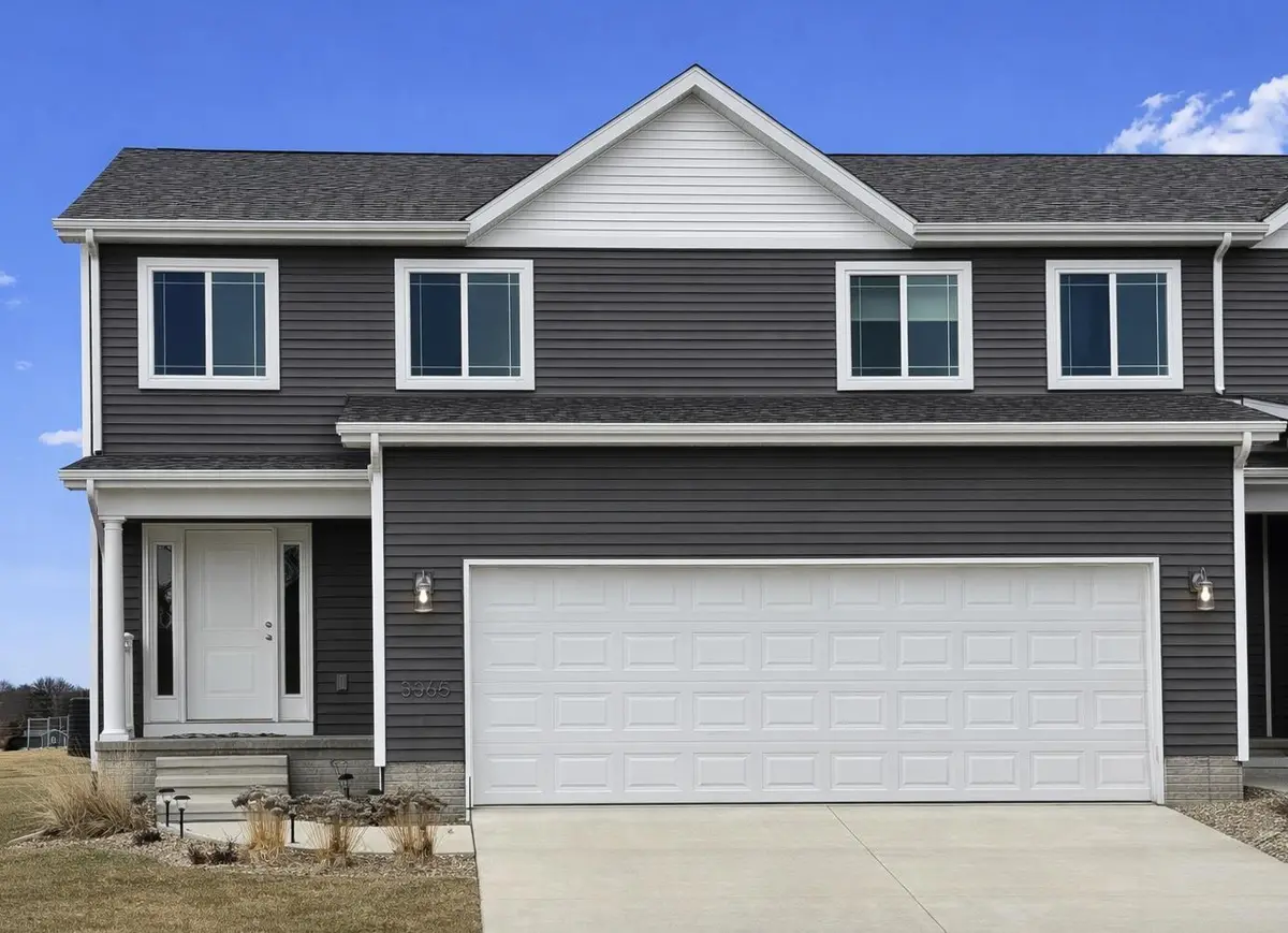 3365 Lincolnshire RD, Waterloo, IA 50701
